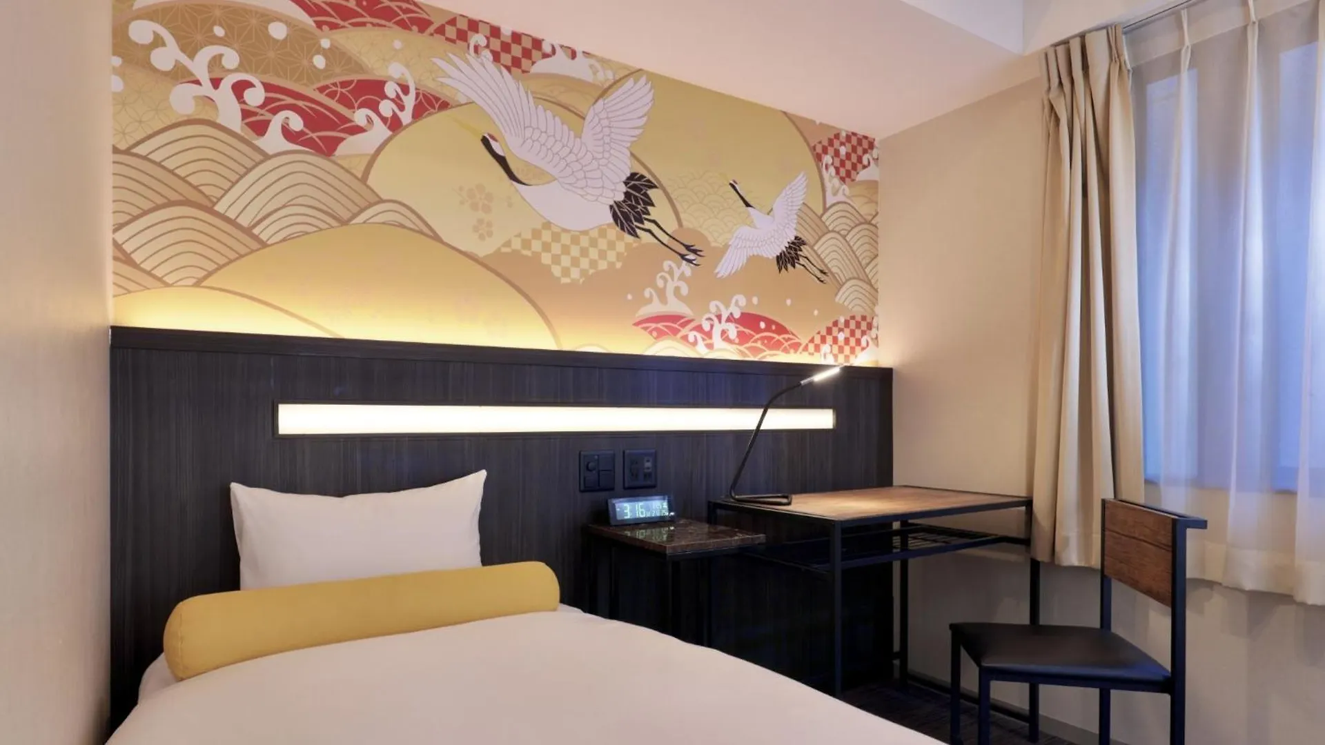 Kuromon Crystal Hotel - Vacation Stay 86115V Osaka